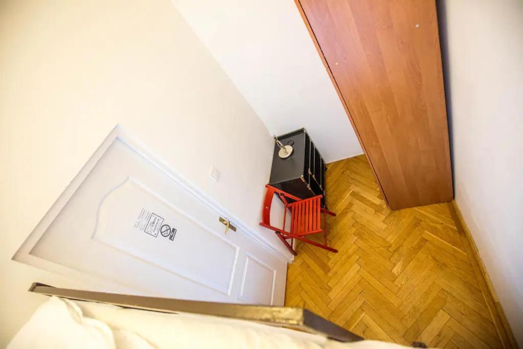 Center Apartment 5 Private Room For 19 People Budapest Exteriör bild